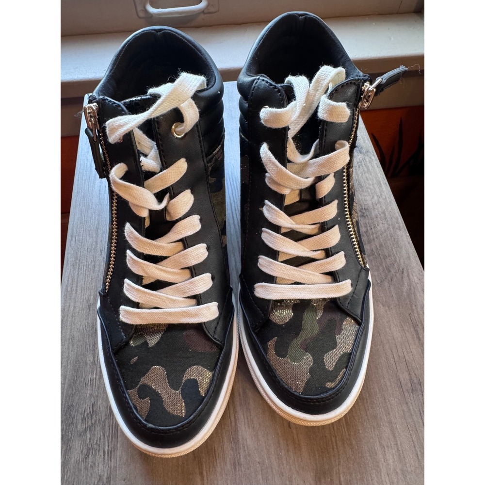 Nine West Womens Camo Glitter High Top Sneakers Black Green Size 8M - Picture 2 of 9